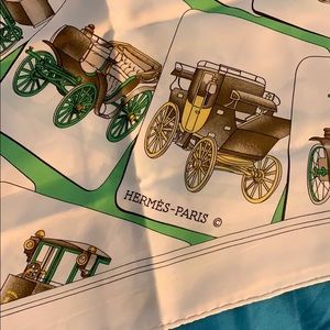Hermès Scarf